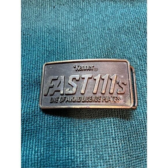 Vintage Belt Buckle 1982 Kenner Fast 111'S Company Advertisement Belt Buckle - Picture 1 of 4